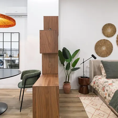 Moderno Loft Reformado, Smart Tv, Ac, Beach, 3pax Valencia