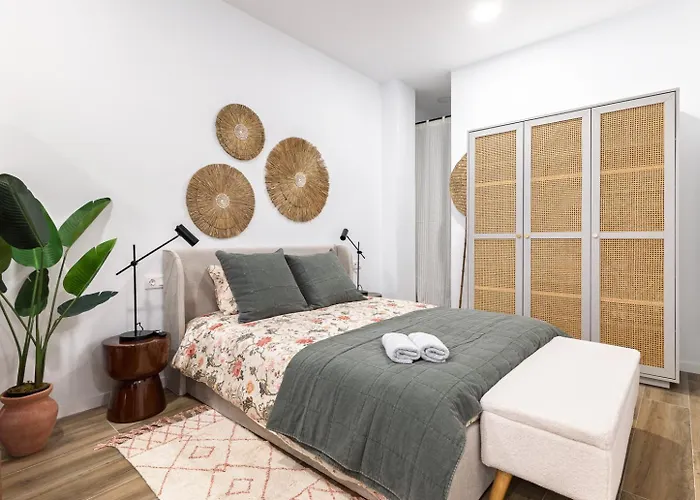 Moderno Loft Reformado, Smart Tv, Ac, Beach, 3pax Apartamento Valencia