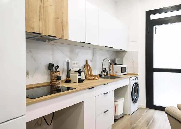 Apartamento Moderno Loft Reformado, Smart Tv, Ac, Beach, 3pax Valencia