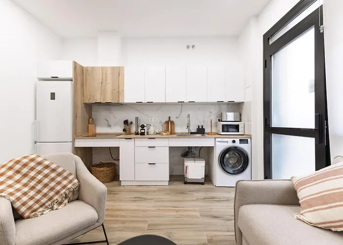 Moderno Loft Reformado, Smart Tv, Ac, Beach, 3pax *